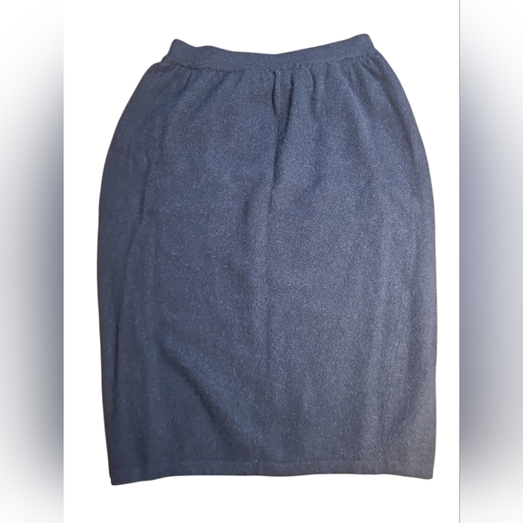 Liz Claiborne Dresses & Skirts - Liz Claiborne Black Vintage Pencil Skirt Wool And Angora Knit Size Medium